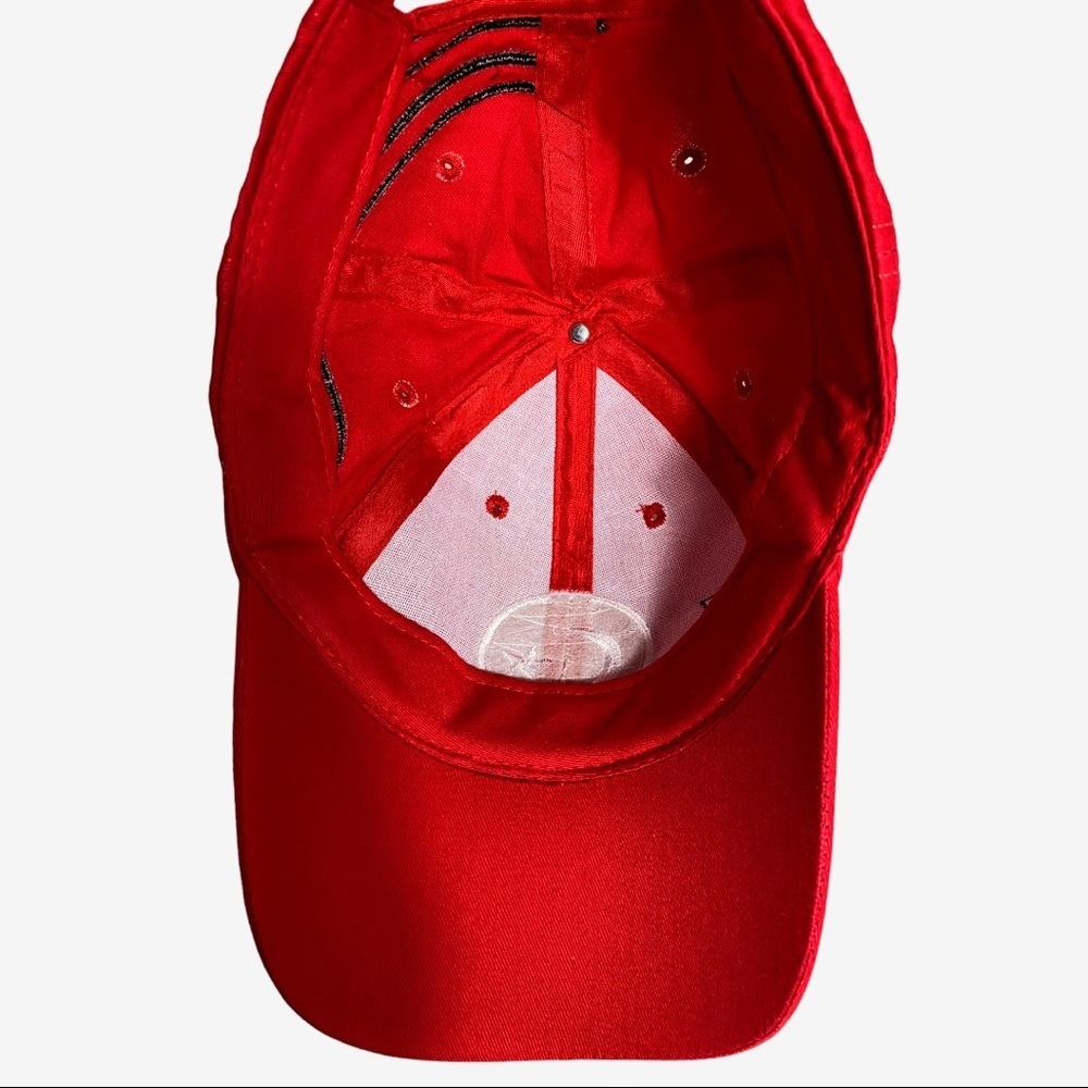 Kadim Red/Black/White Turkish Flag Baseball Cap - Picture 11 of 13
